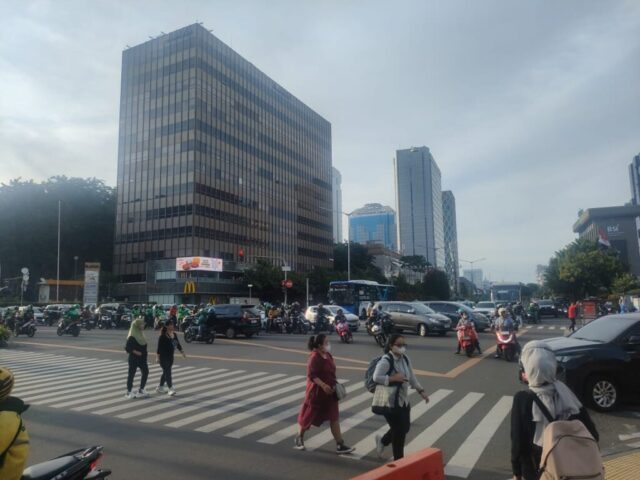 40e07f03-7324-4dea-9a56-a73845634c04