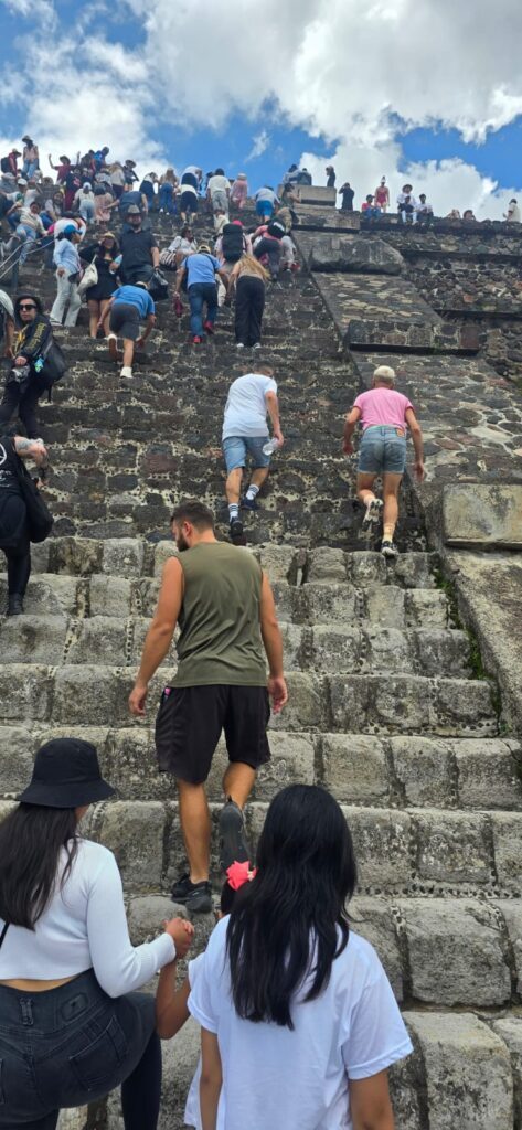 Teotihuacan dzien 350 (40)